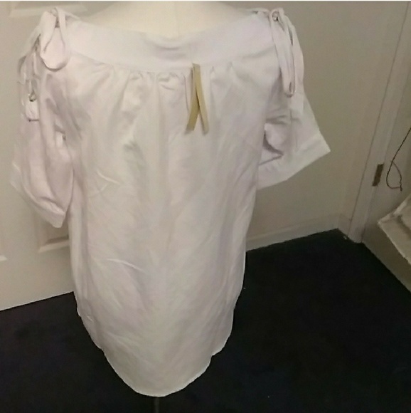 Linen Top - Picture 4 of 4